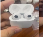 苹果AirPods3泄露图片揭示设计变化和新功能