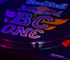 Technics与RedBull合作推出限量版SL1210唱盘